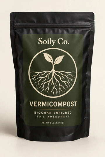 Soily Co. 5 lb packaging illustration: black pouch, olive label and cream roots emblem